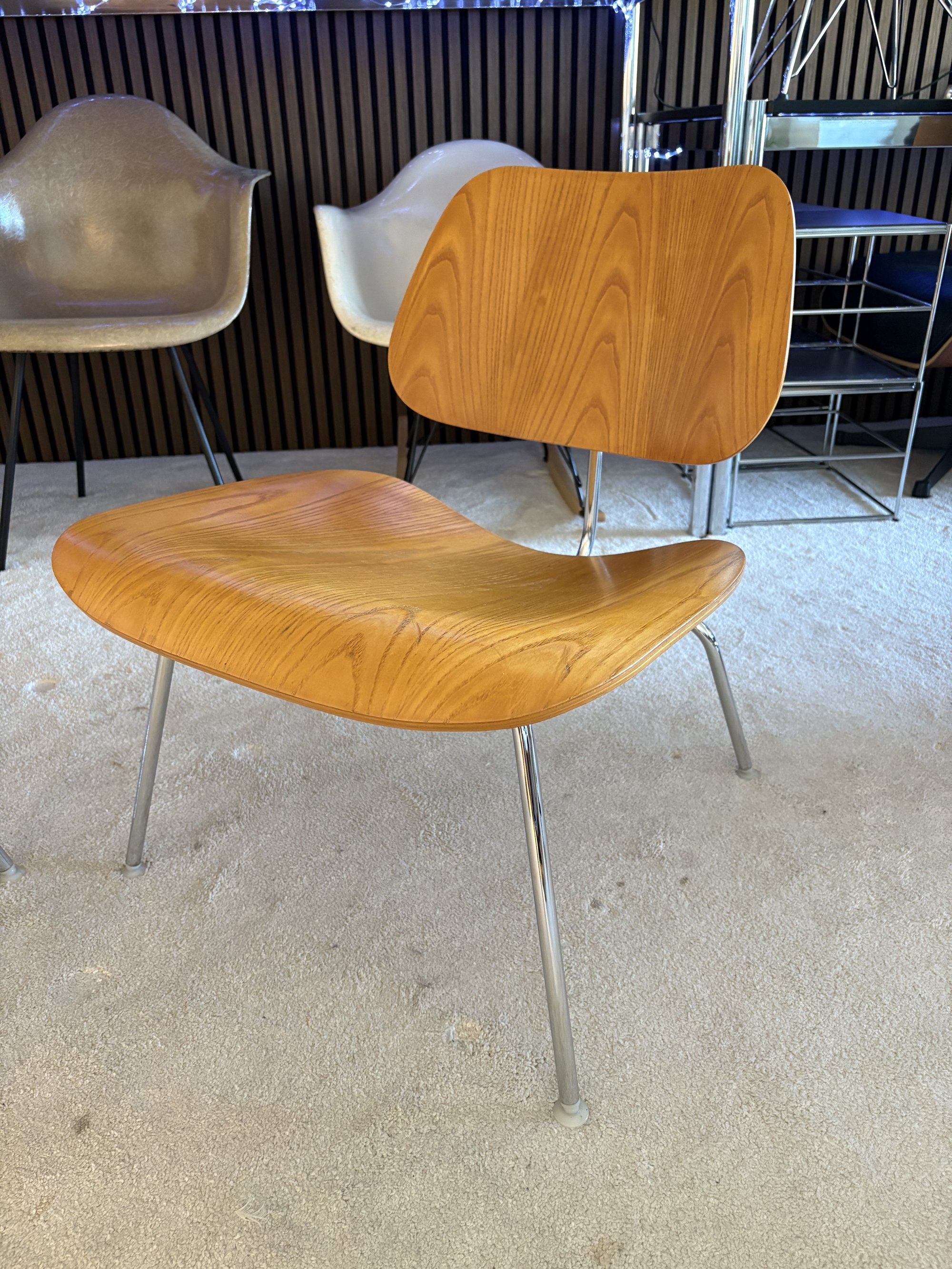 Eames LCM — Herman Miller (restaurées) — vue 5
