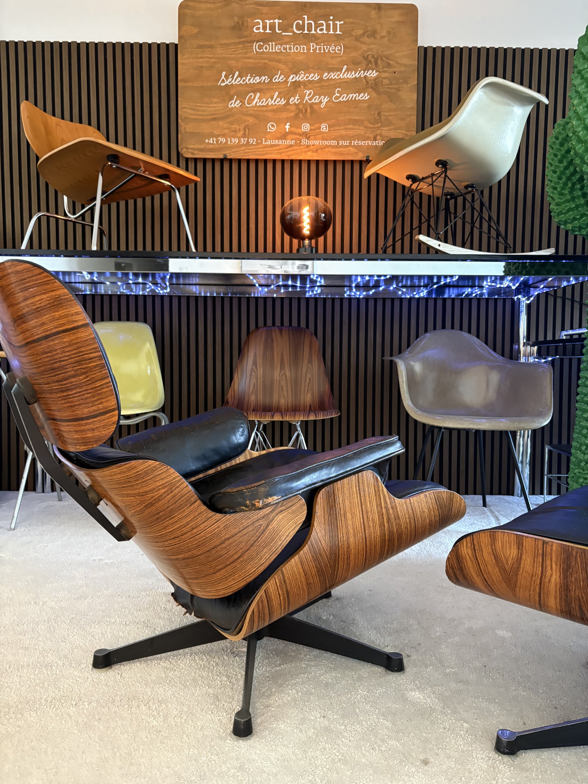 Eames Lounge Chair de 1960 édité par Contura / Herman Miller — vue 3