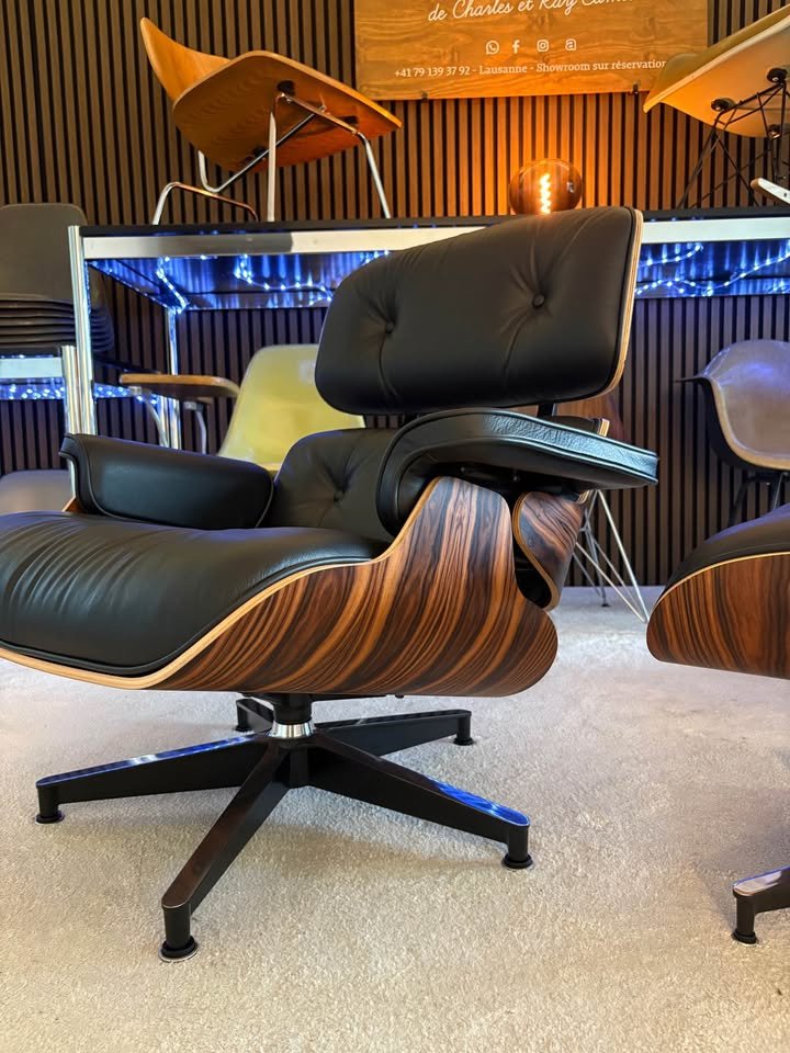 Eames Palissandre Lounge Chair et Ottoman — Herman Miller — vue 6