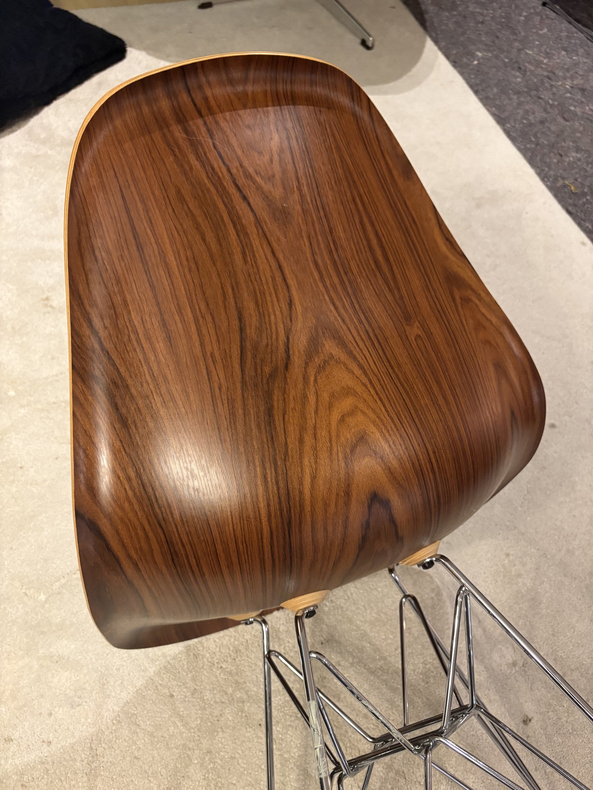Rarissime Eames Side Chair Palissandre — Herman Miller — vue 3