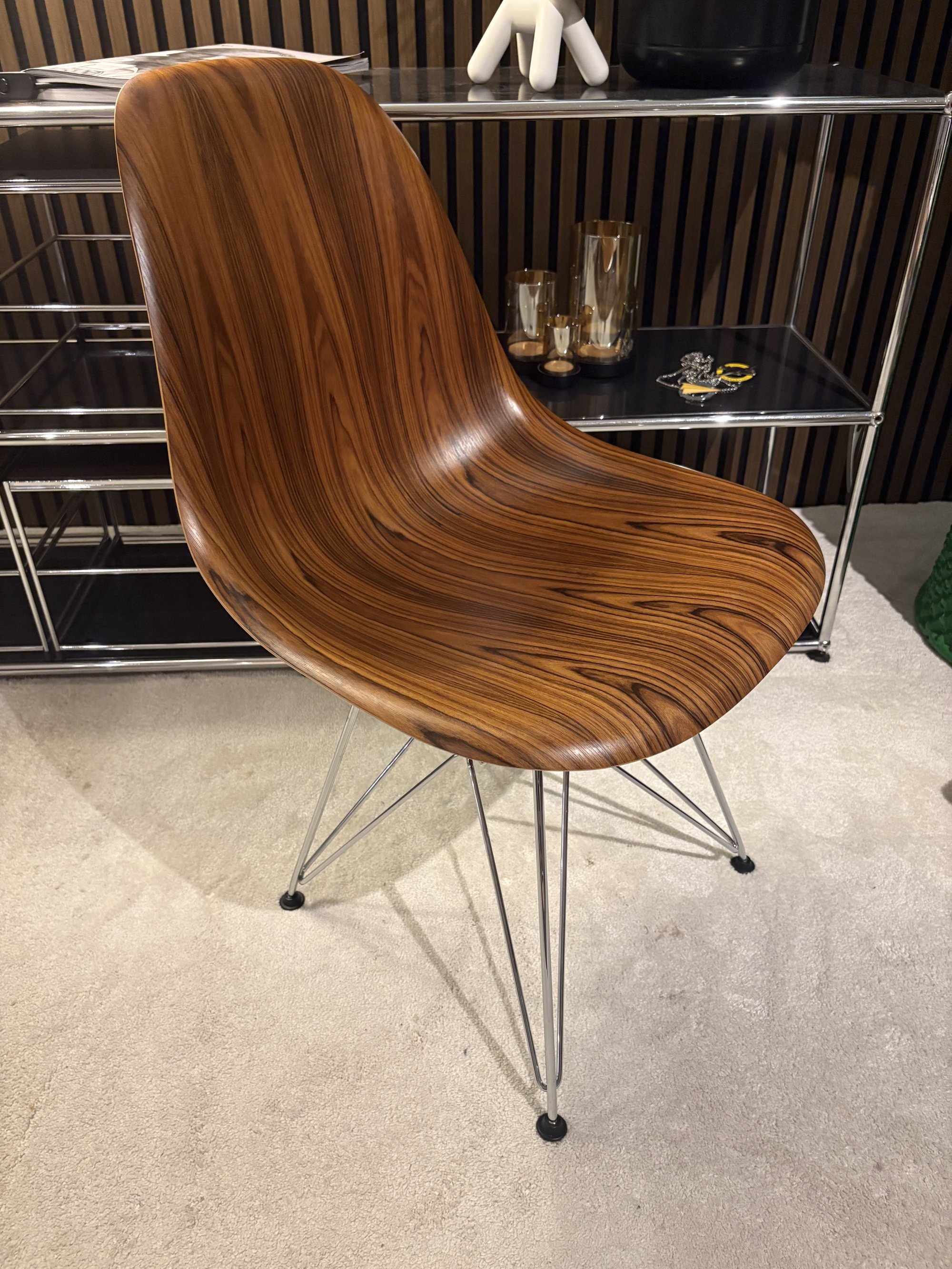 Rarissime Eames Side Chair Palissandre — Herman Miller — vue 5
