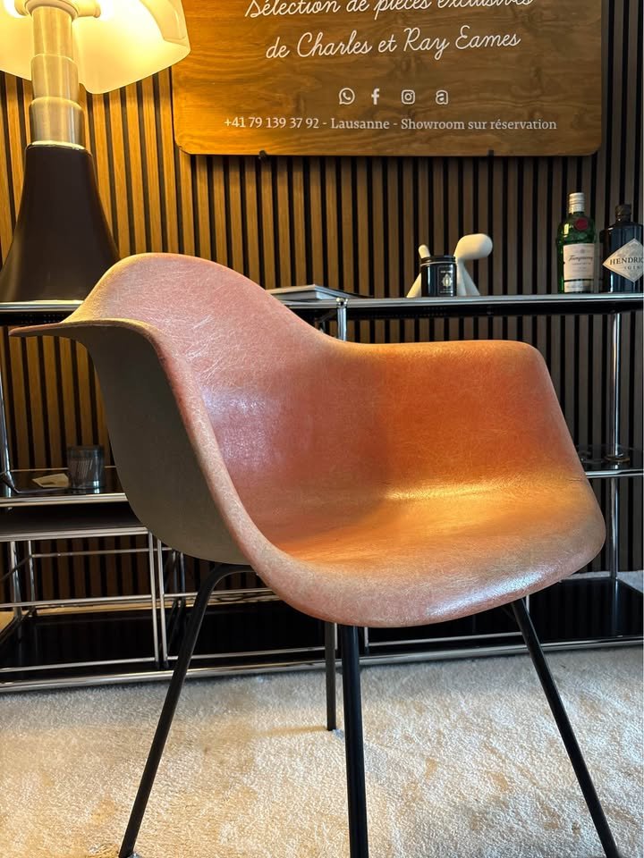 Eames Zénith Saumon bi-ton — 1954-1955 — vue 2