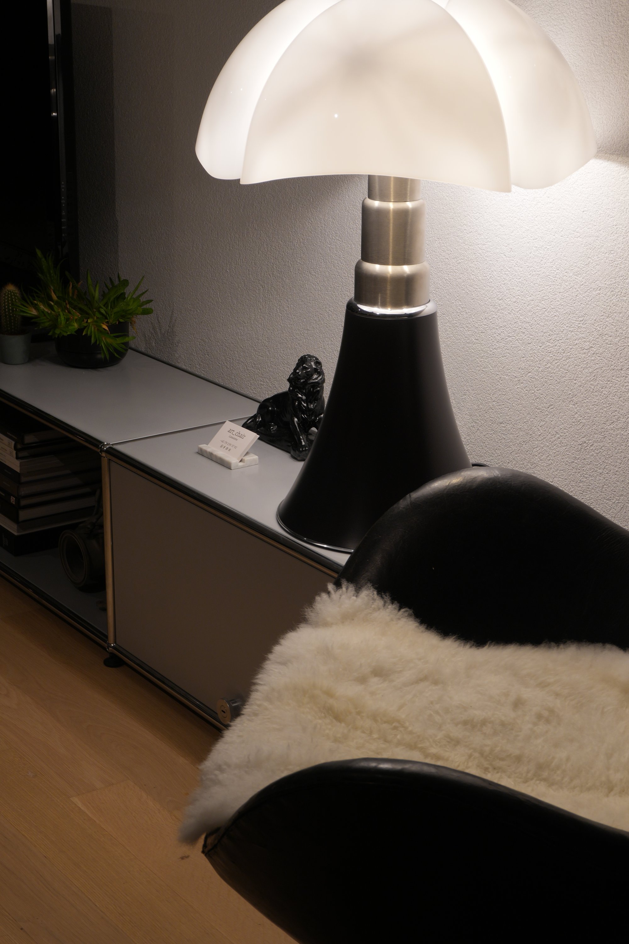 Jacobsen Egg Chair — 1ère Édition — vue 2